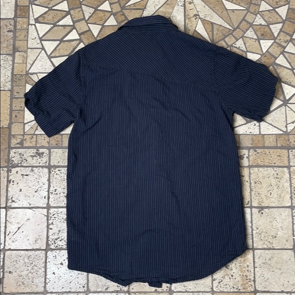 Boy’s Large Shawn White buttoned down shirt - Picture 6 of 10